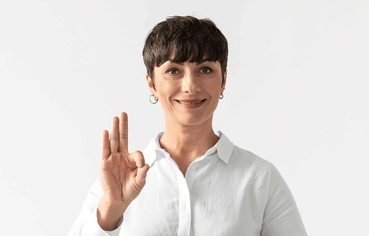 professeur de langue de signes